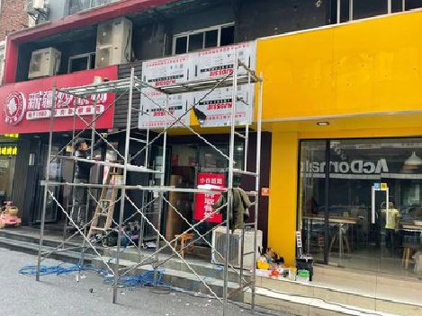 睢宁县制作广告招牌如何避免它发黄？